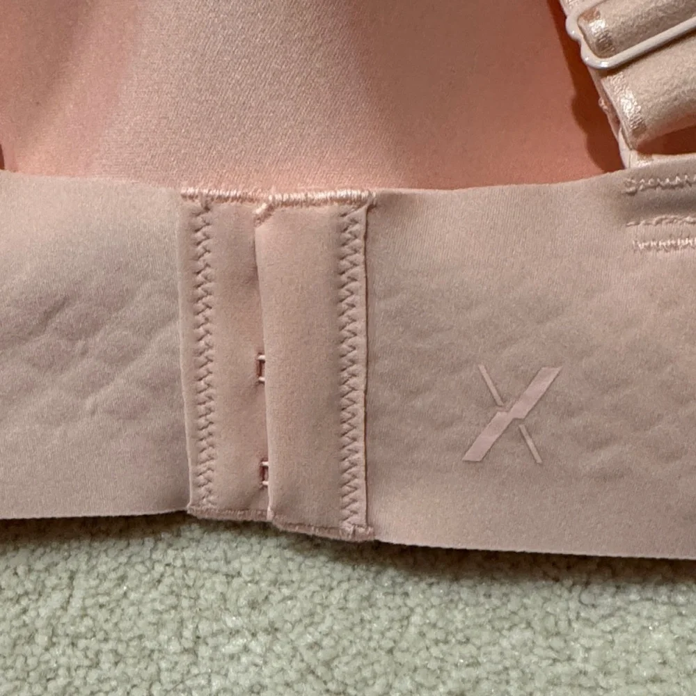 NEW Knix Wing Woman Contour Bra Size 46E NWT. Blush tone. - Picture 4 of 10